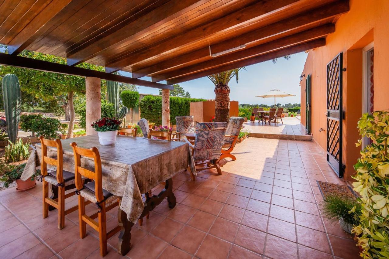 Ses Salines Cottage With Private Pool And Barbecue المظهر الخارجي الصورة