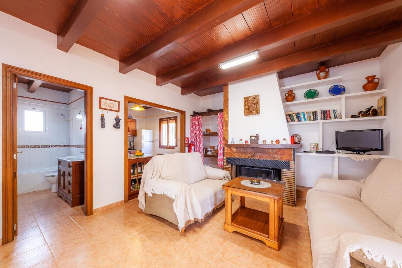Ses Salines Cottage With Private Pool And Barbecue المظهر الخارجي الصورة